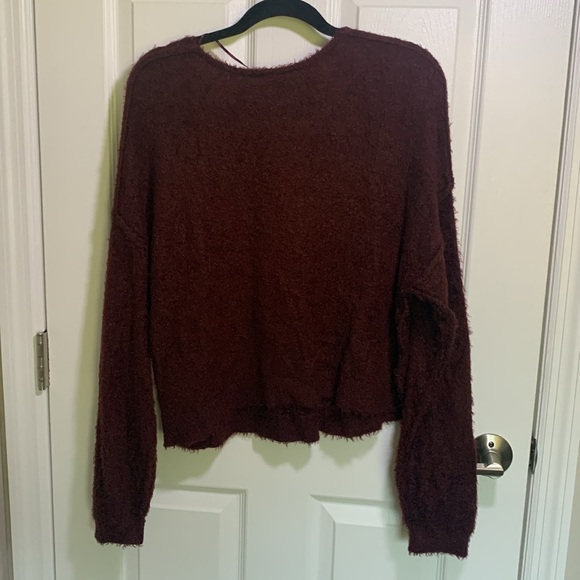 Free People oversized medium fuzzy maroon/ burgundy v neck sweater. Super soft - Picture 2 of 8